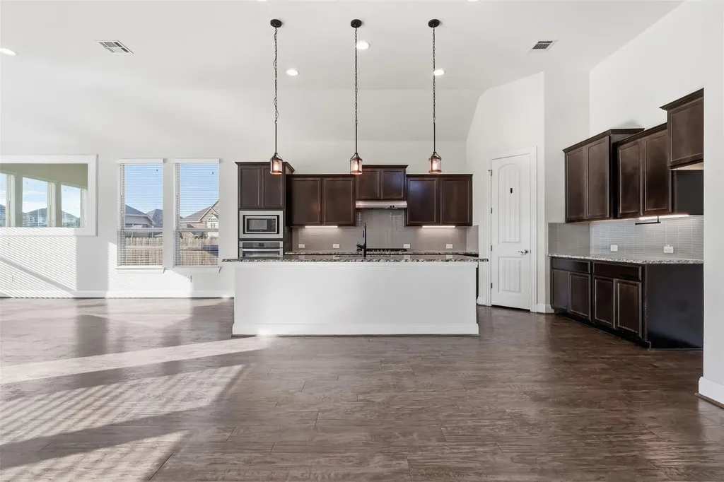 3800 Empire Cove Leander TX 78641