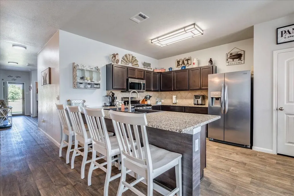 202 Hess Drive Kyle TX 78640