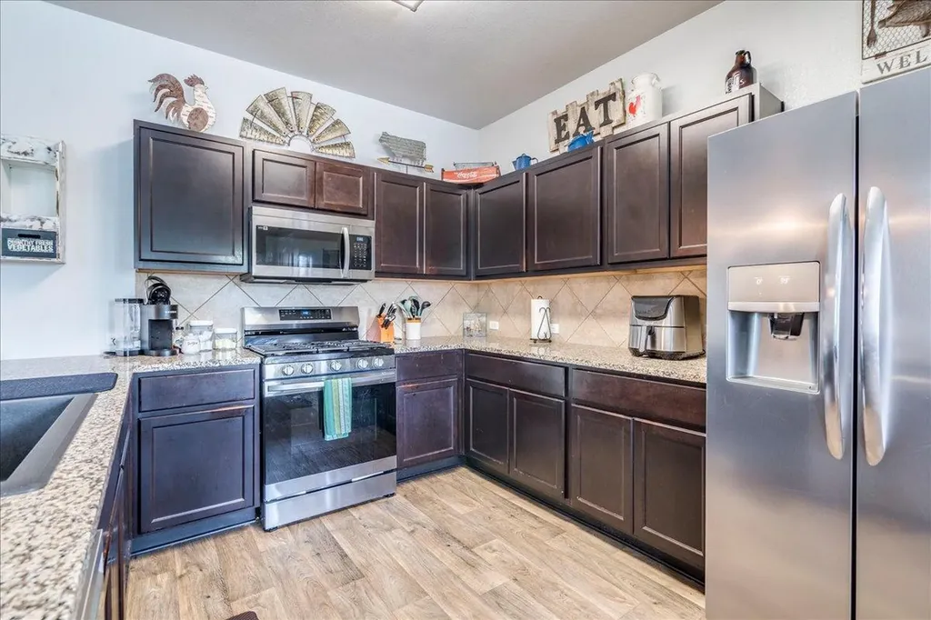 202 Hess Drive Kyle TX 78640
