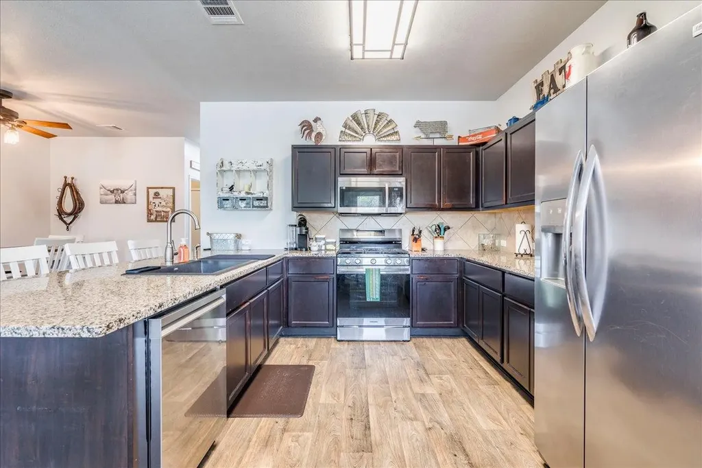 202 Hess Drive Kyle TX 78640