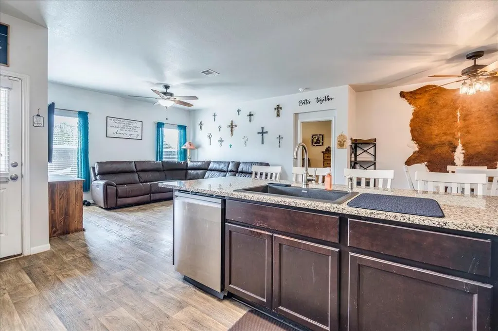 202 Hess Drive Kyle TX 78640