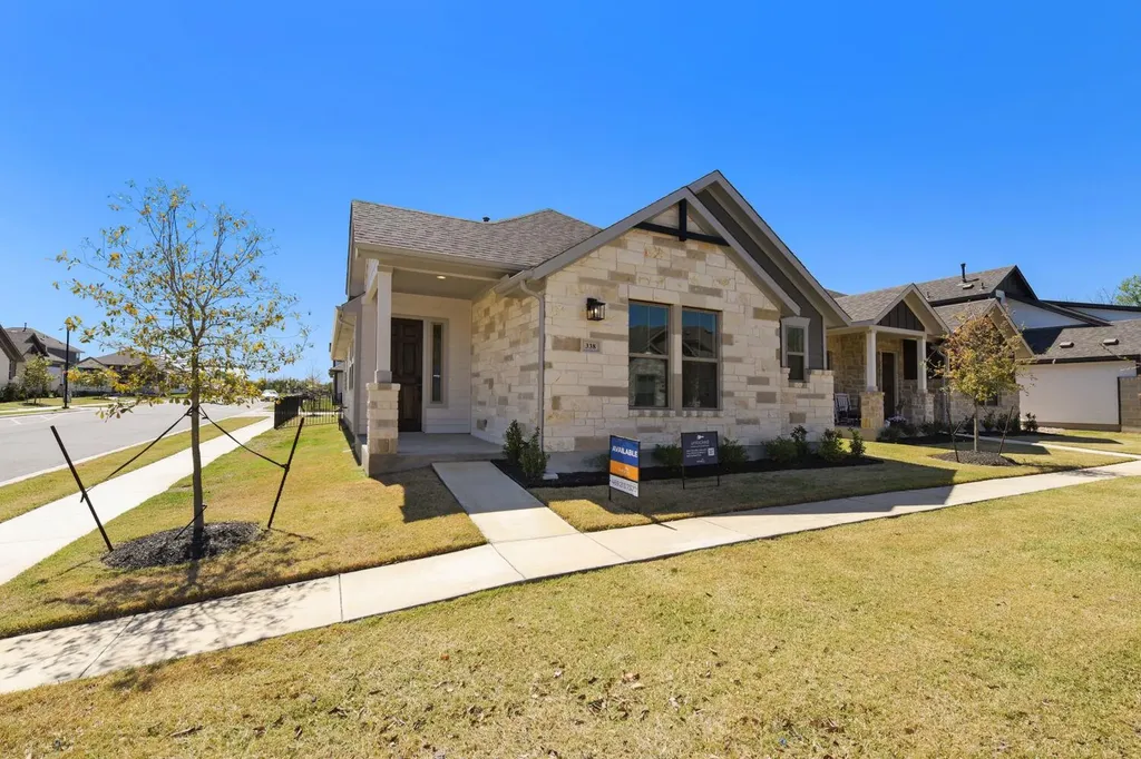 338 Orleanian Drive Buda TX 78610