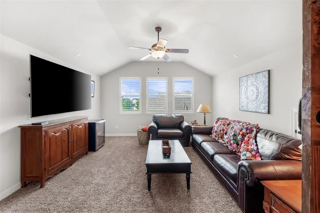 215 Vista Village Cove Austin TX 78738