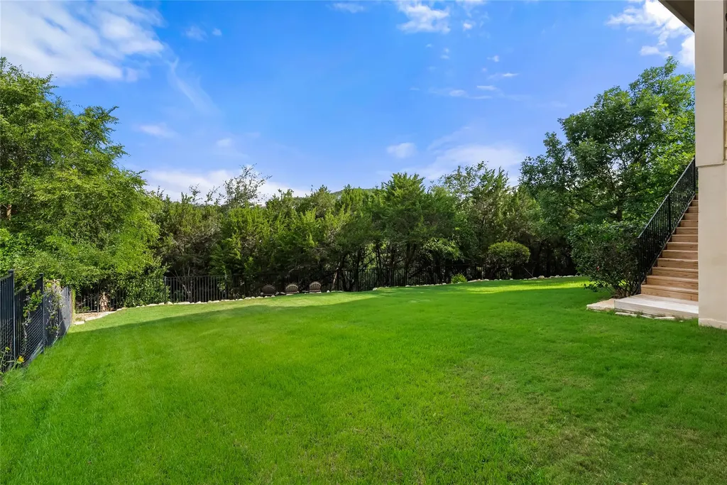 215 Vista Village Cove Austin TX 78738