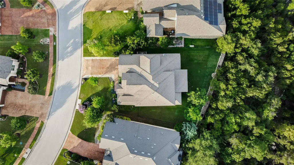 215 Vista Village Cove Austin TX 78738
