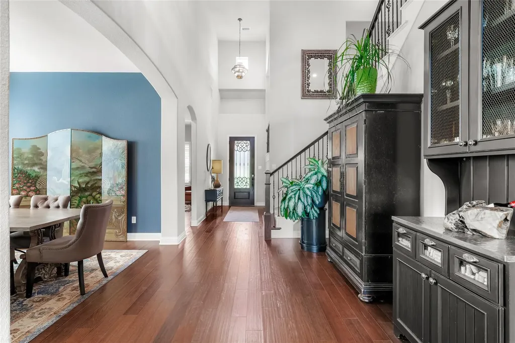 215 Vista Village Cove Austin TX 78738