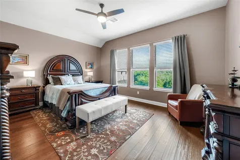 215 Vista Village Cove Austin TX 78738
