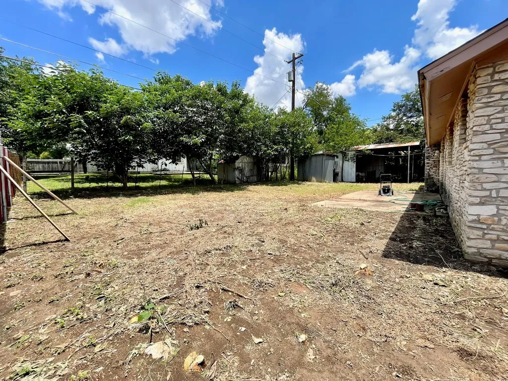 2304 Shelby Oak Lane Austin TX 78748