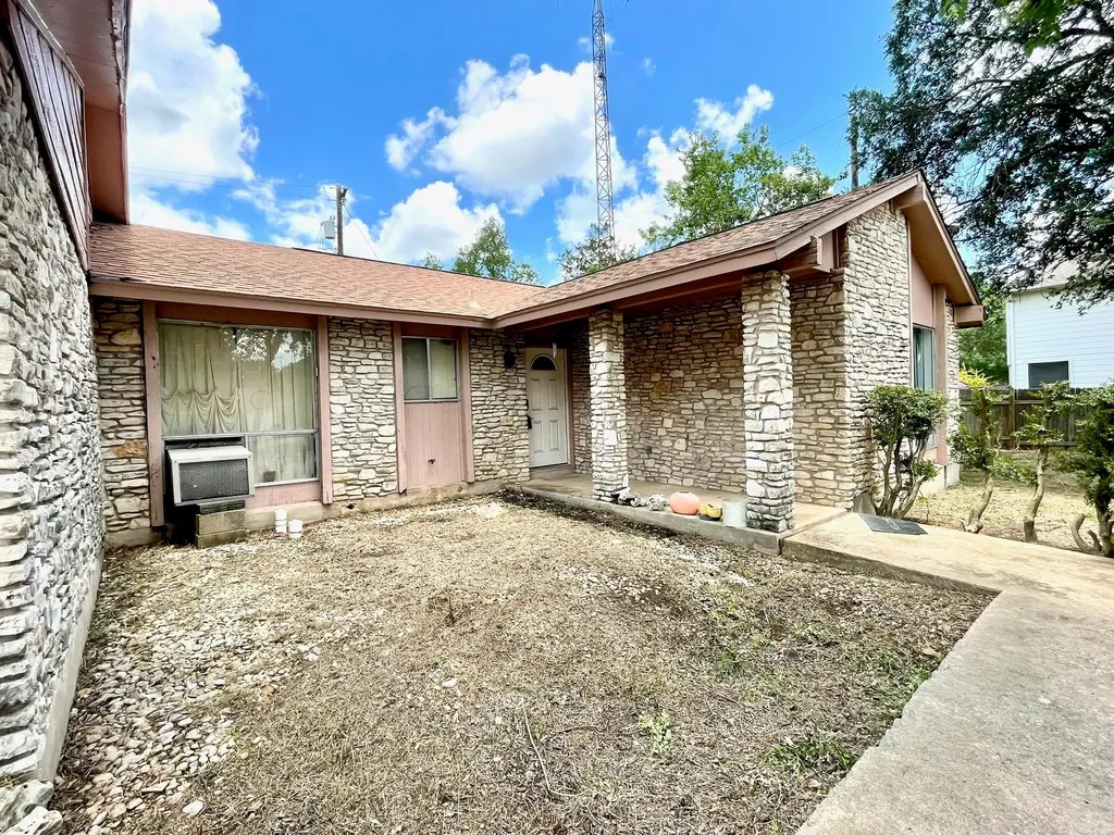2304 Shelby Oak Lane Austin TX 78748