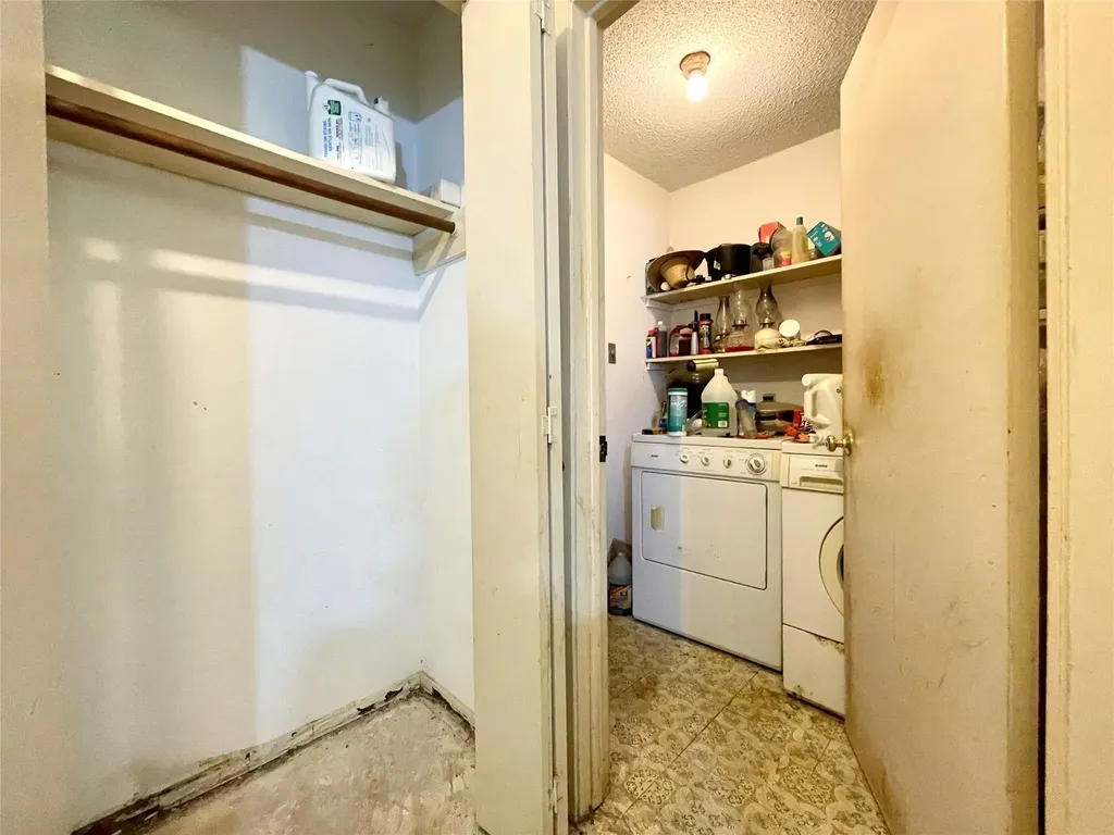 2304 Shelby Oak Lane Austin TX 78748