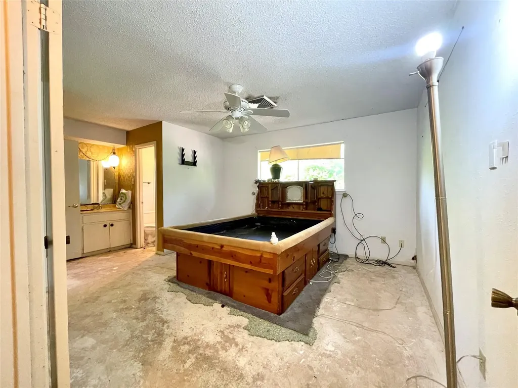 2304 Shelby Oak Lane Austin TX 78748