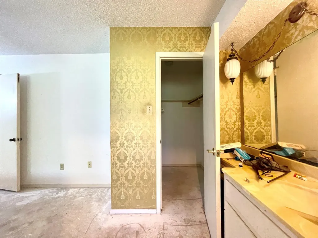 2304 Shelby Oak Lane Austin TX 78748