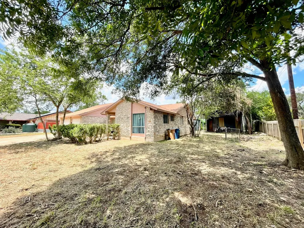 2304 Shelby Oak Lane Austin TX 78748