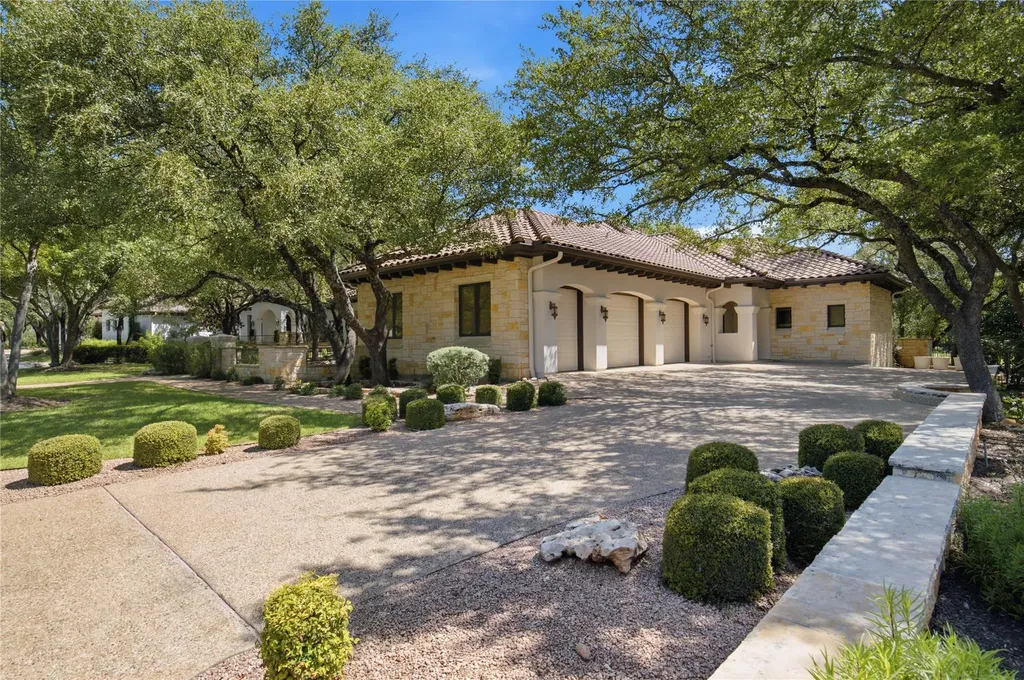 300 Stardust Lane Georgetown TX 78633