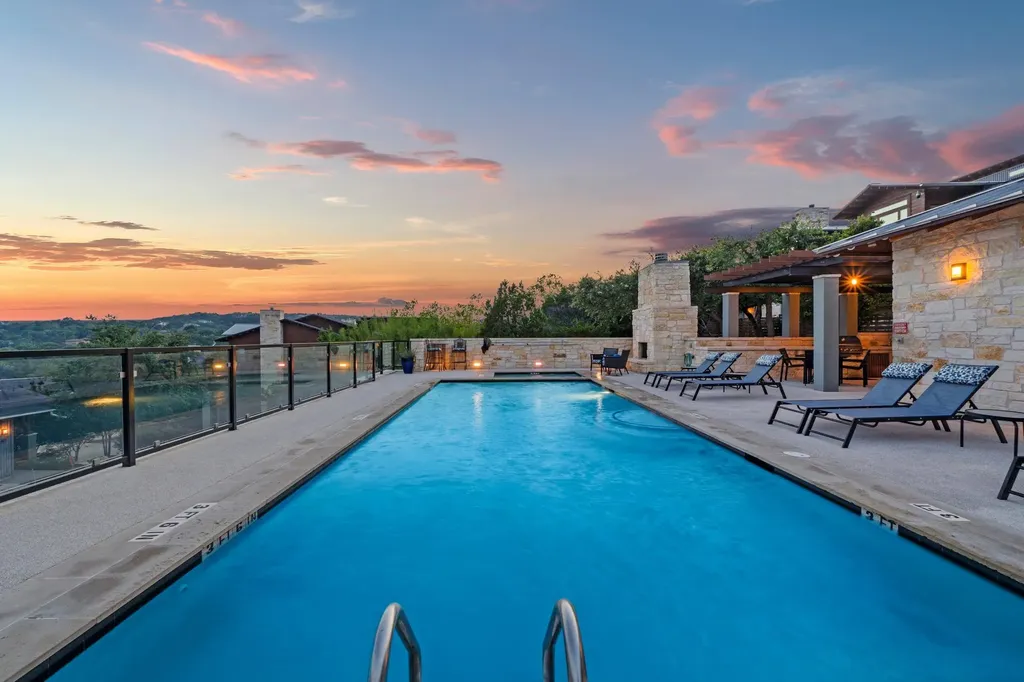 8110 Ranch Road 2222 Austin TX 78730