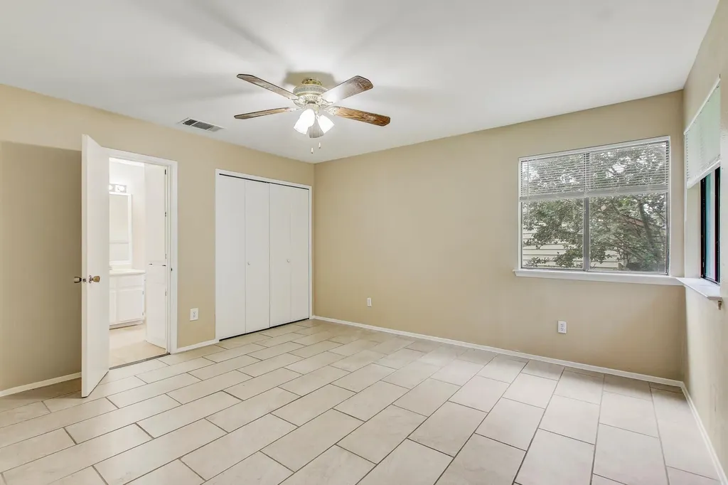 2203 Frontier Trail Round Rock TX 78681