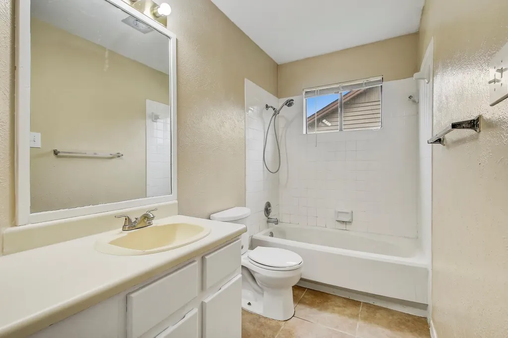 2203 Frontier Trail Round Rock TX 78681