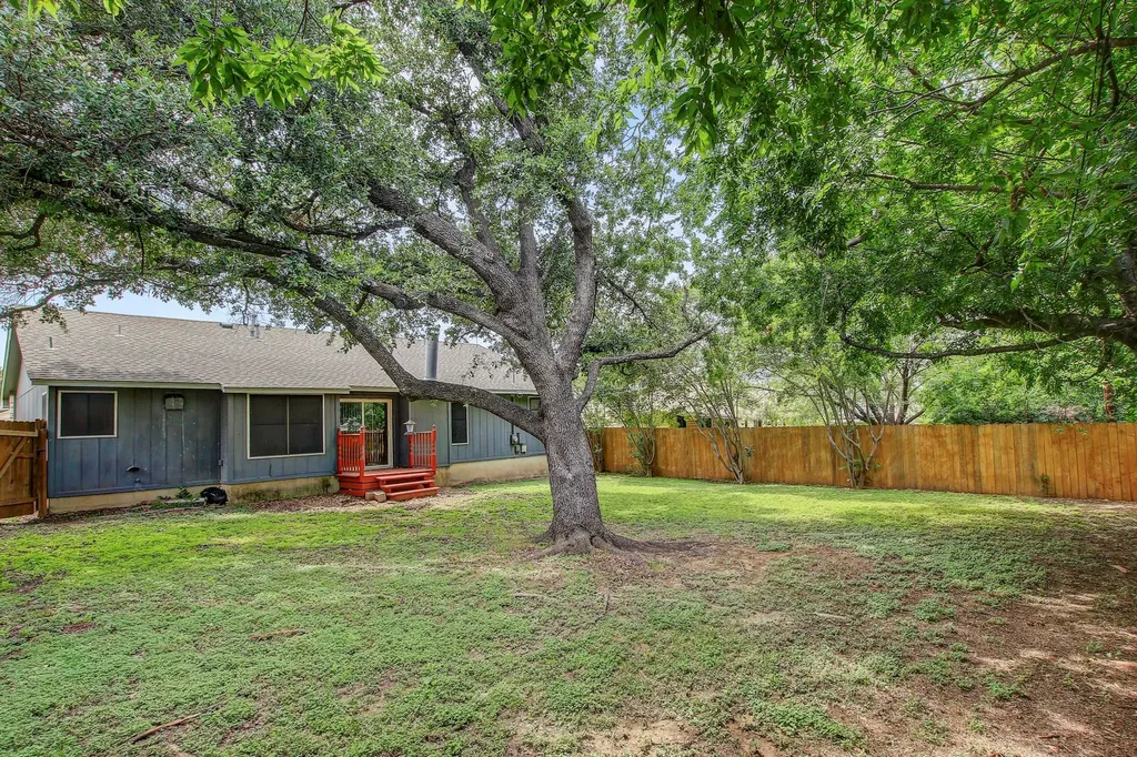 2203 Frontier Trail Round Rock TX 78681