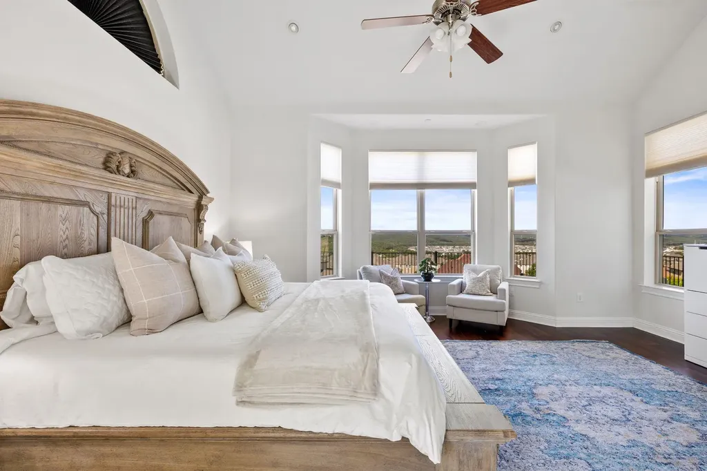 2301 Fossetta View Leander TX 78641