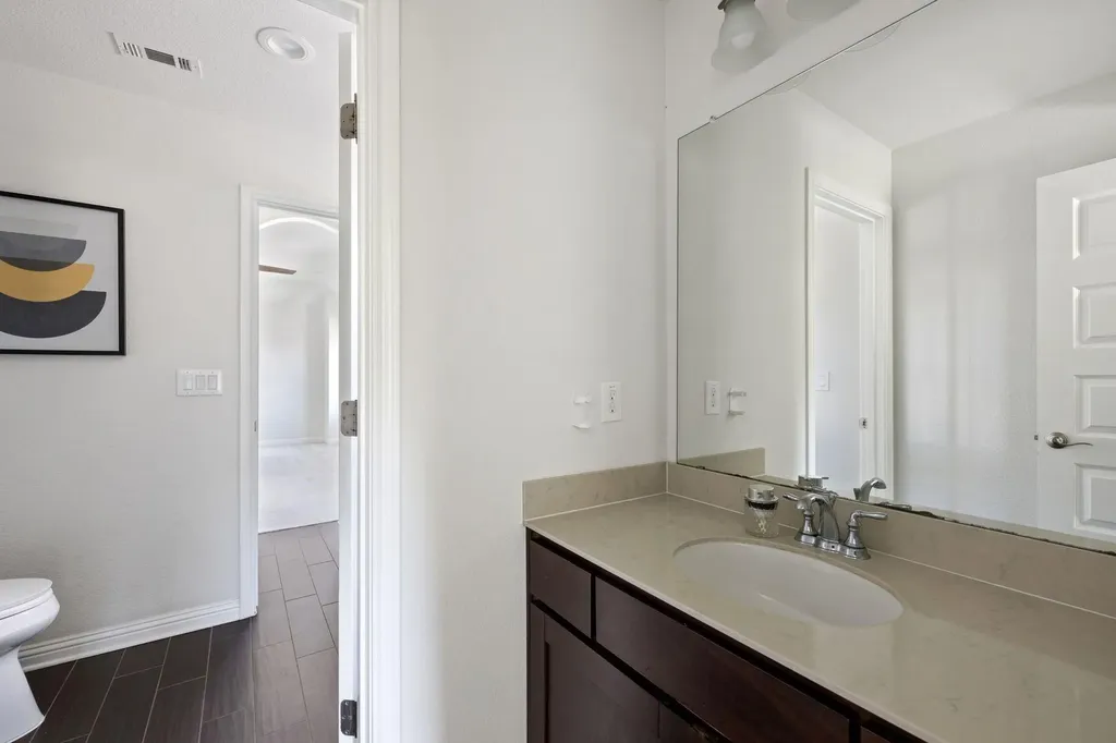 2301 Fossetta View Leander TX 78641