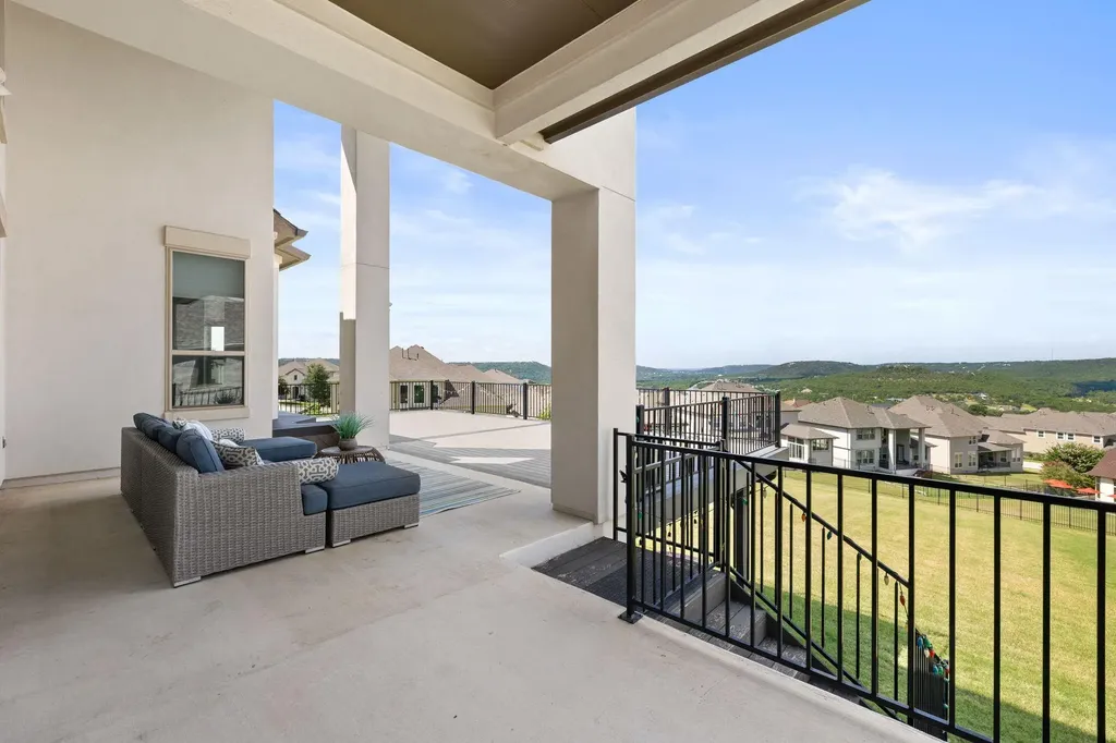 2301 Fossetta View Leander TX 78641