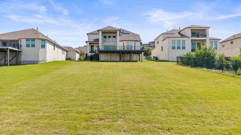 2301 Fossetta View Leander TX 78641