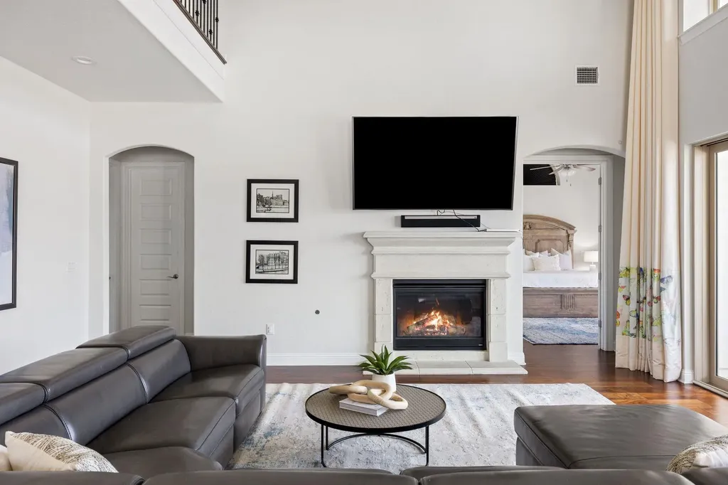 2301 Fossetta View Leander TX 78641