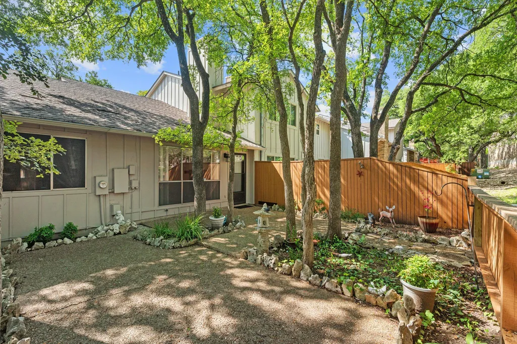 8318 Bent Tree Road Austin TX 78759