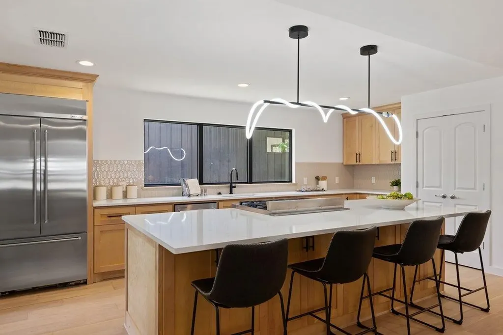 2503 Rockingham Drive Austin TX 78704