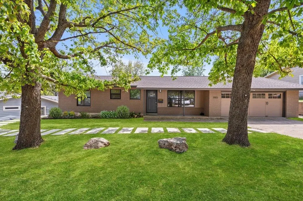 2503 Rockingham Drive Austin TX 78704