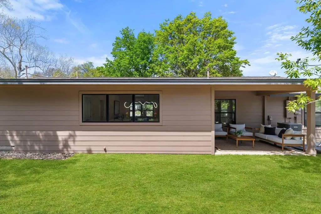 2503 Rockingham Drive Austin TX 78704