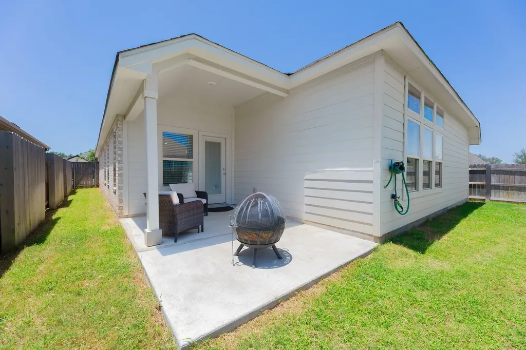 360 Jefferson Drive Kyle TX 78640