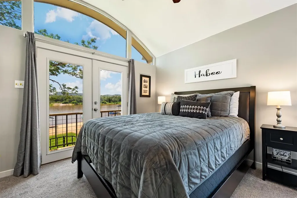 3708 River Oaks Drive Kingsland TX 78639