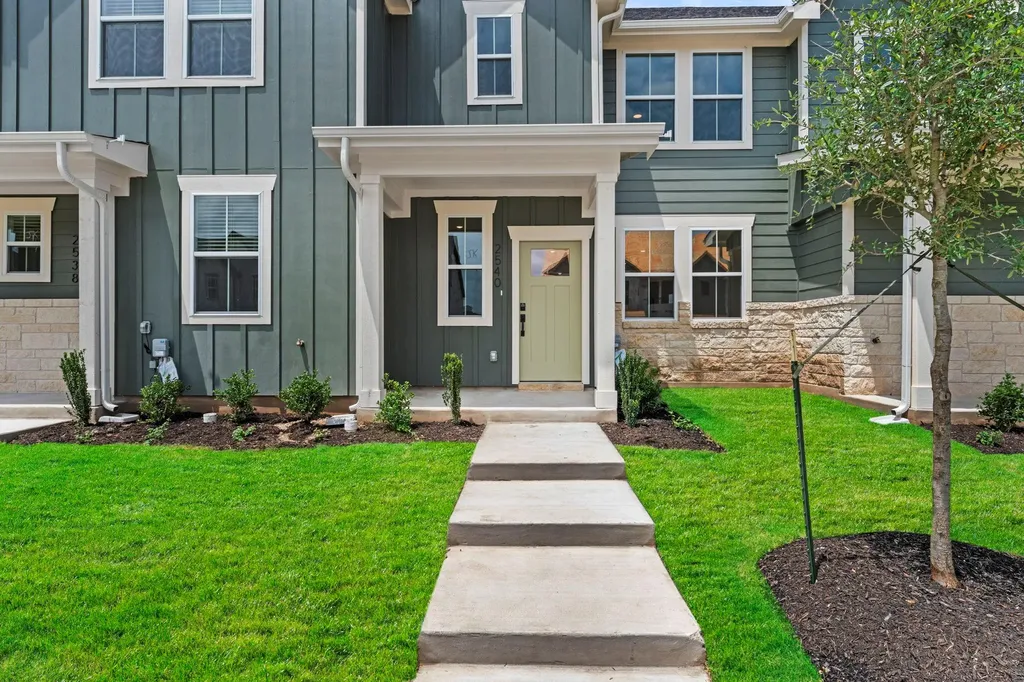 2540 Violet Theo Lane Round Rock TX 78665