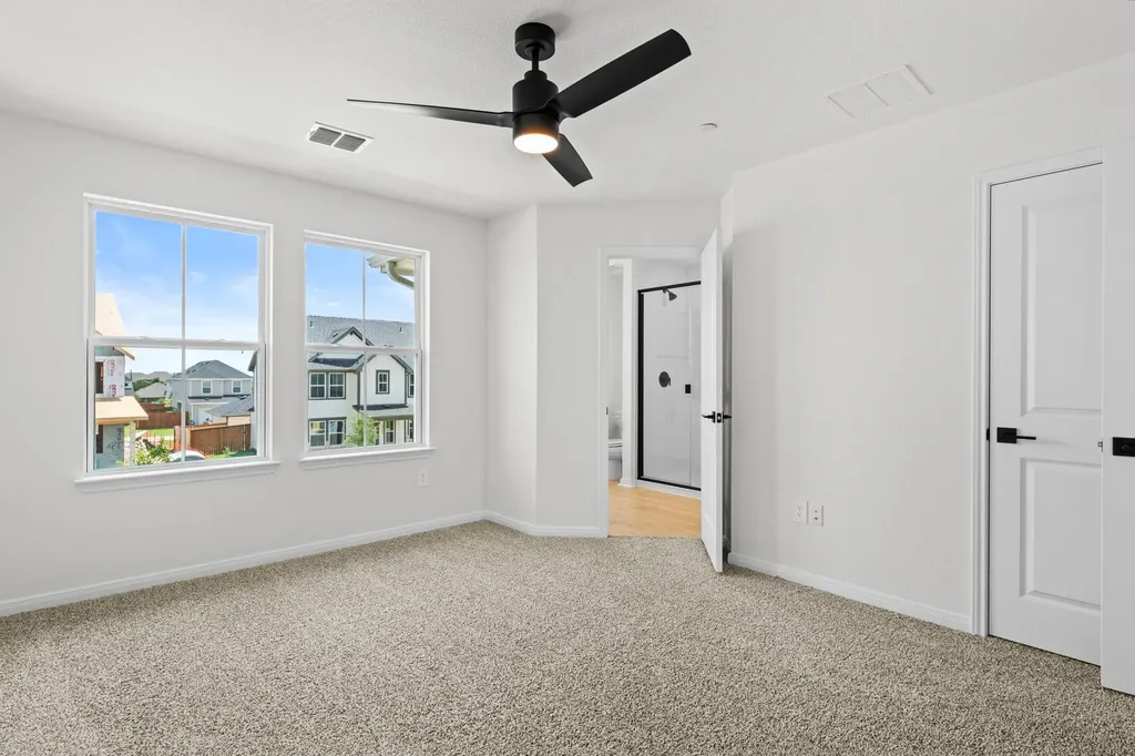 2540 Violet Theo Lane Round Rock TX 78665