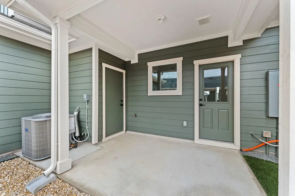 2540 Violet Theo Lane Round Rock TX 78665