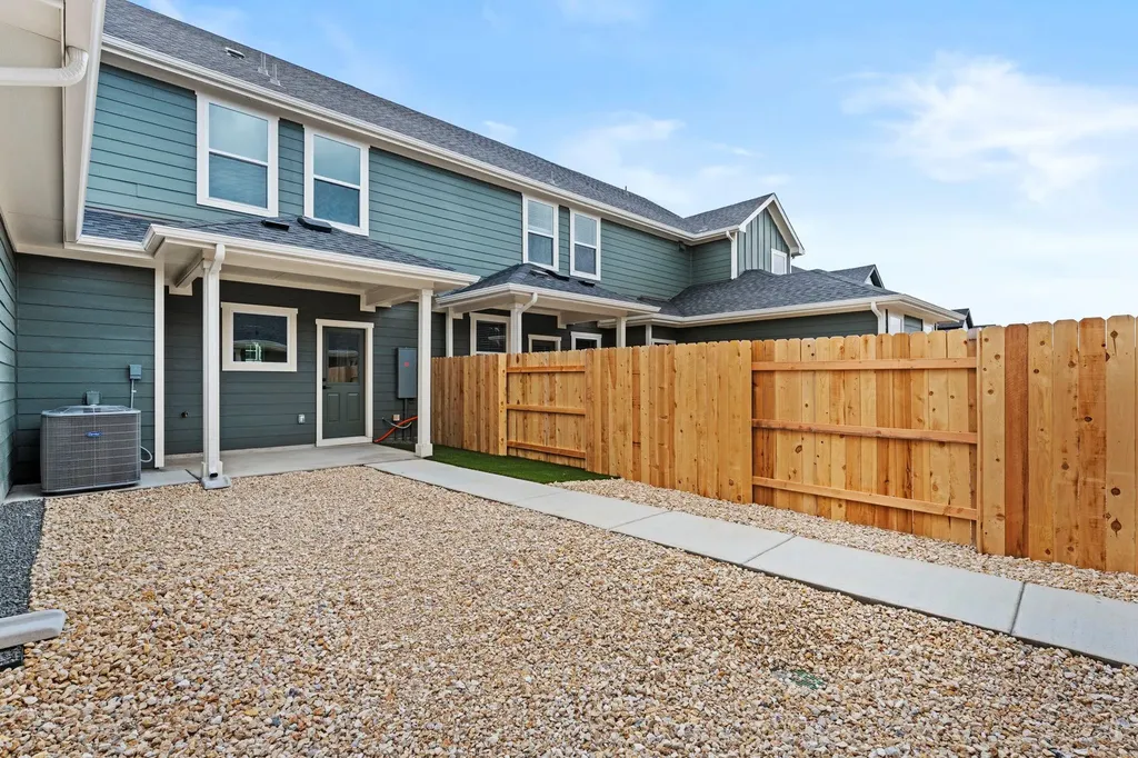 2540 Violet Theo Lane Round Rock TX 78665