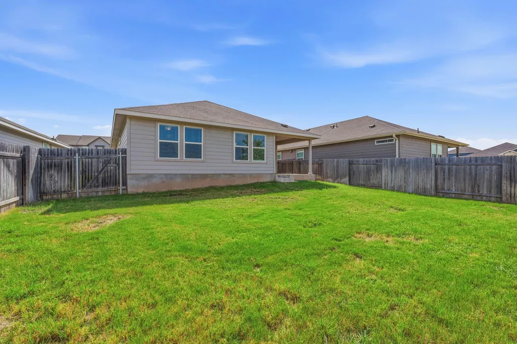 3053 Mill Run Bend Round Rock TX 78665