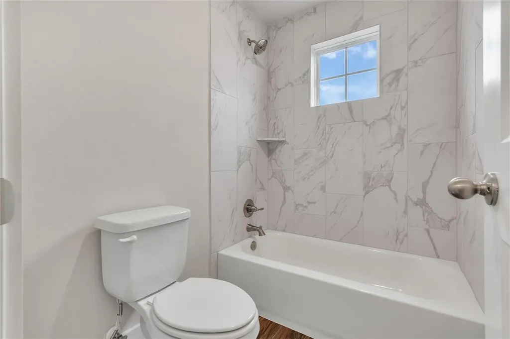 8424 Red Bottle Brush Road Lago Vista TX 78645