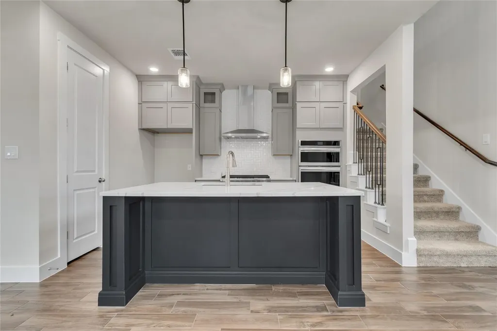 8424 Red Bottle Brush Road Lago Vista TX 78645