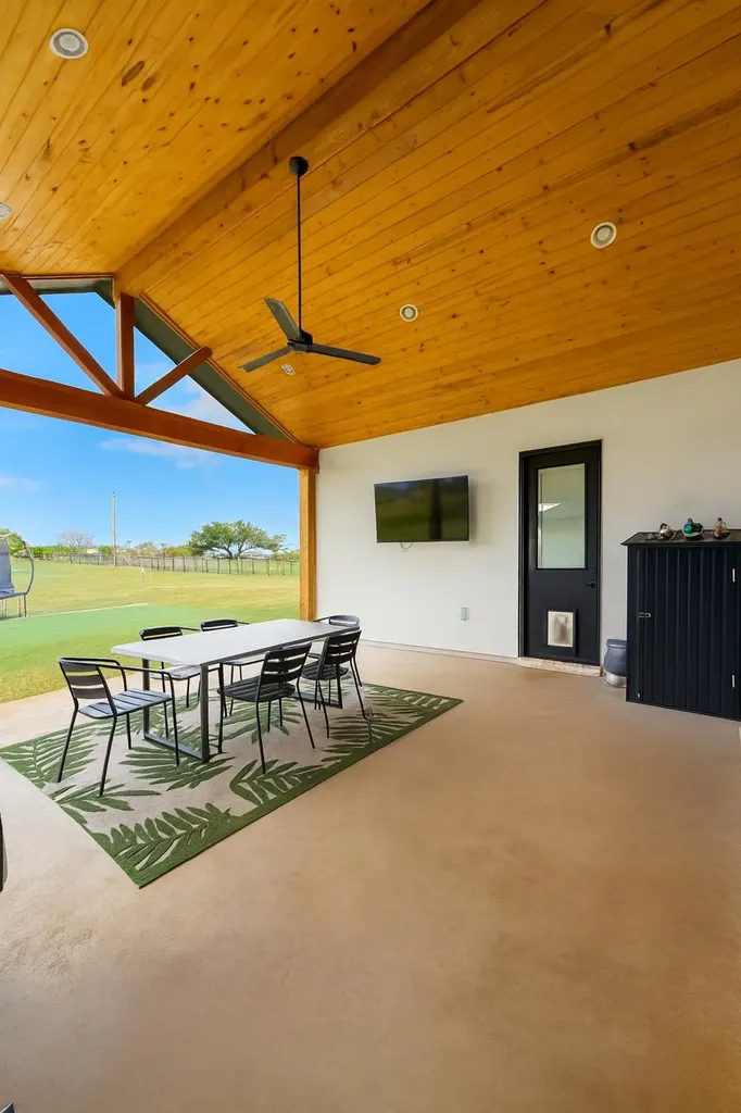 304 Buffalo Trail Liberty Hill TX 78642