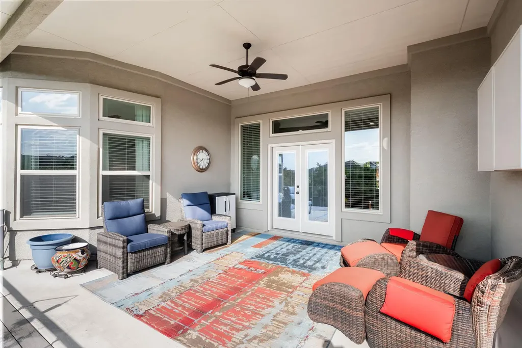 18716 Laramie Well Cove Austin TX 78738