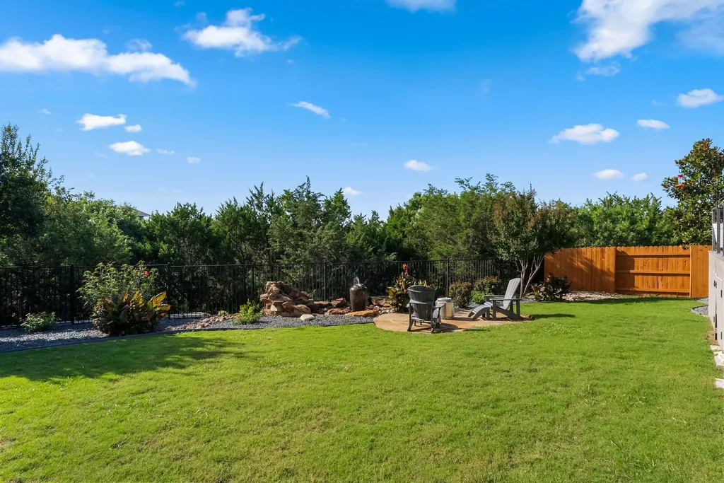 18716 Laramie Well Cove Austin TX 78738