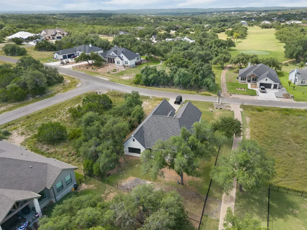 809 John Price Blanco TX 78606