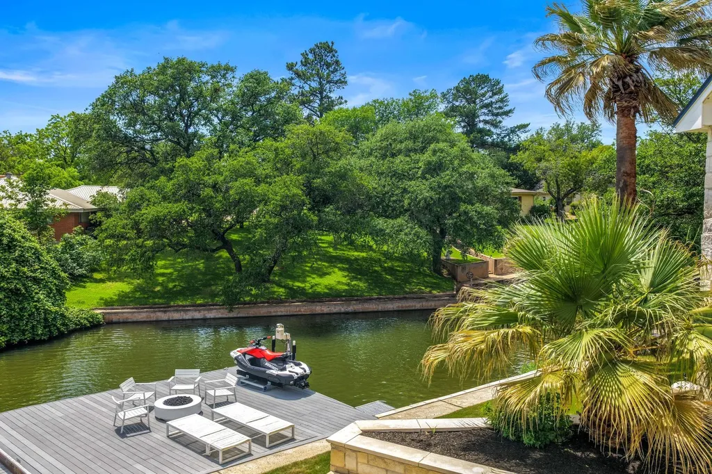1110 County Road 132a Kingsland TX 78639