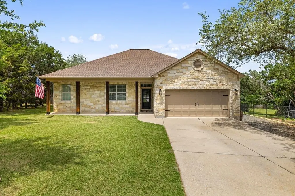 406 Strichen Drive Spicewood TX 78669