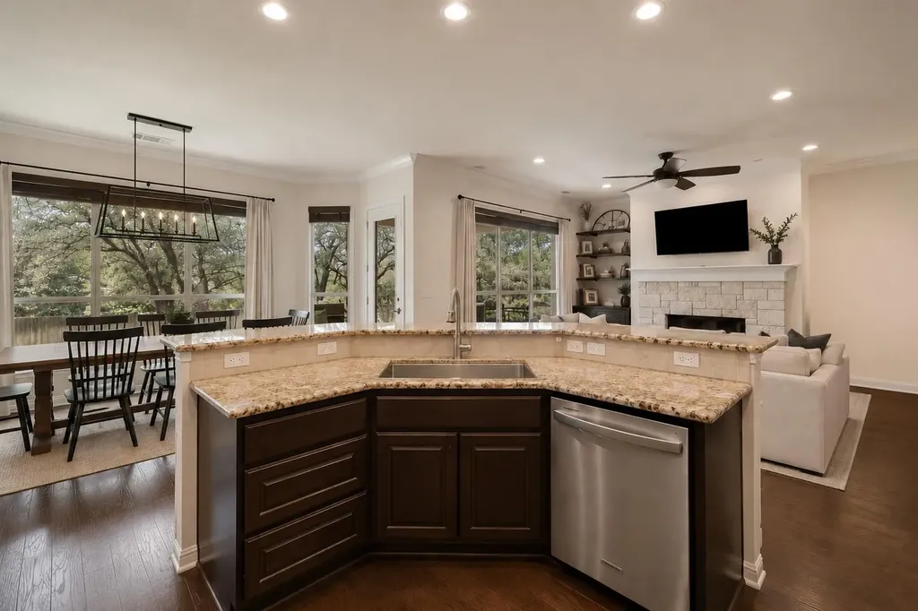 406 Strichen Drive Spicewood TX 78669