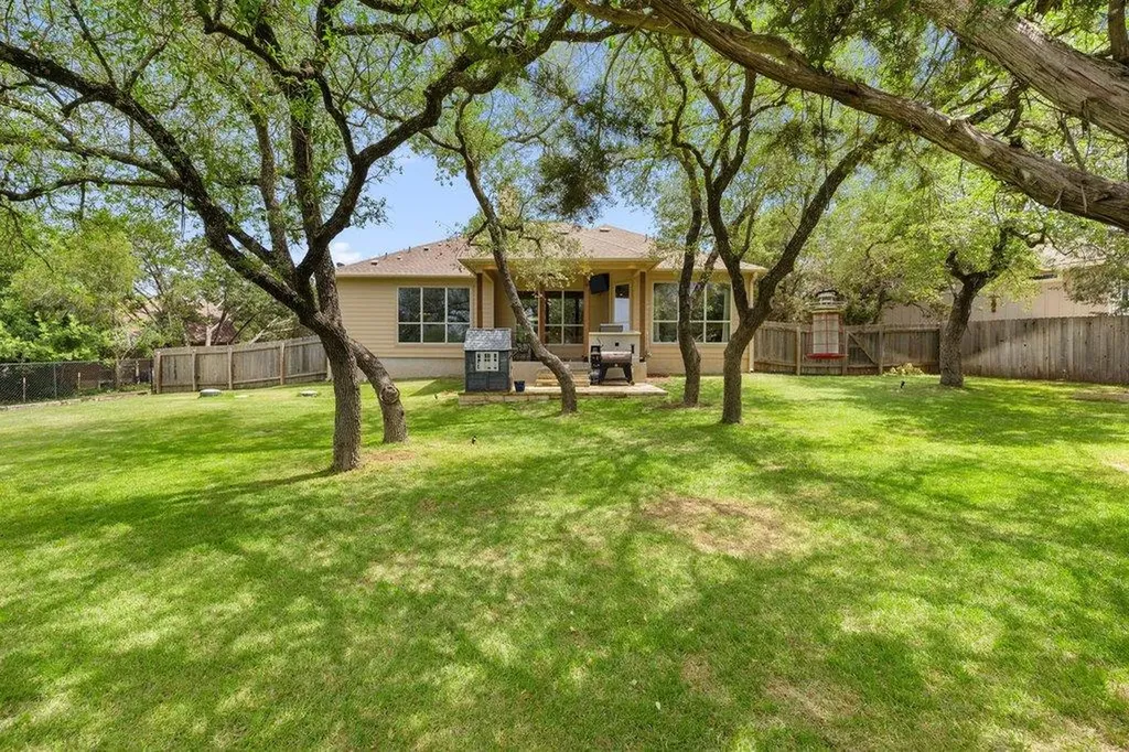 406 Strichen Drive Spicewood TX 78669