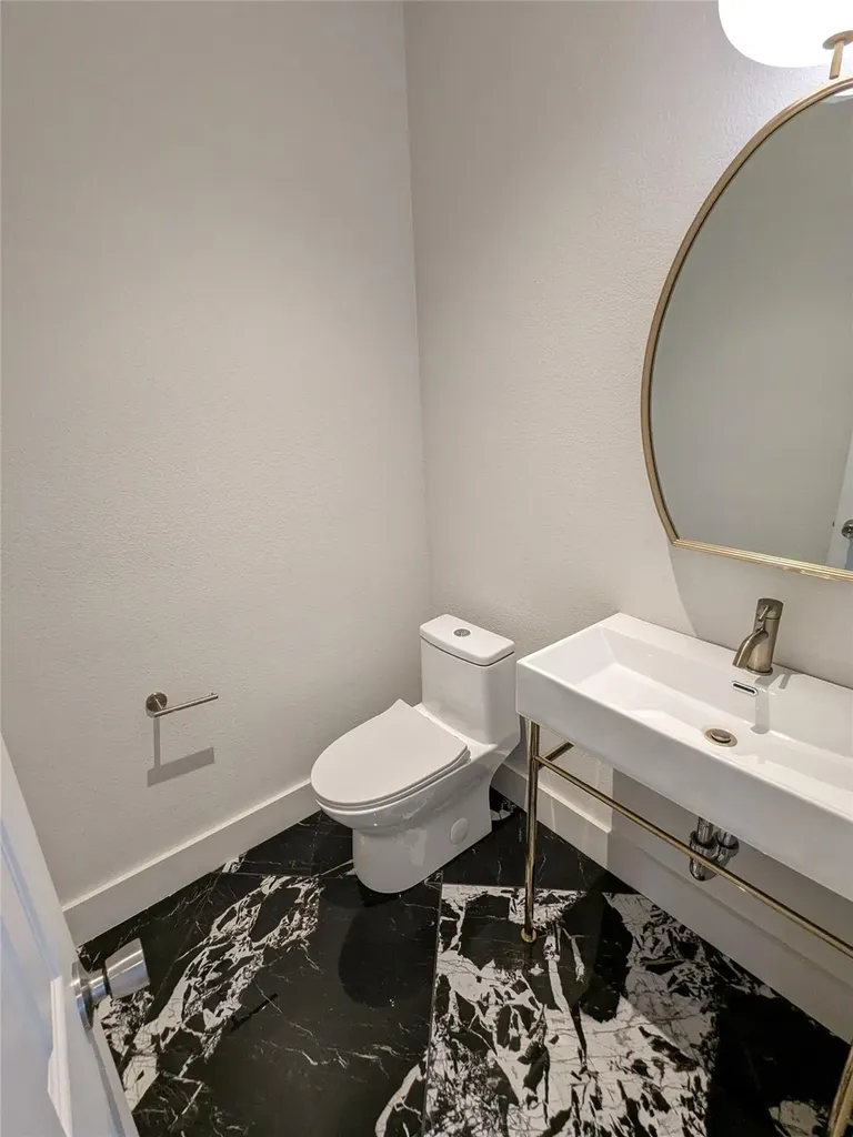 9257 Scenic Bluff Drive Austin TX 78733