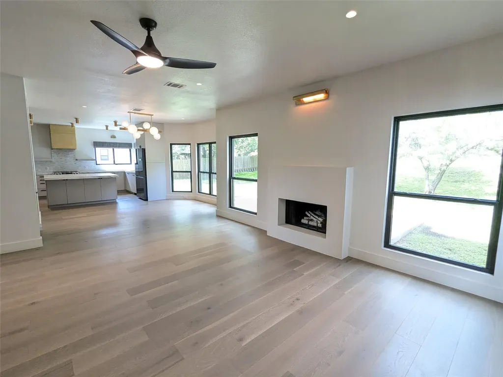9257 Scenic Bluff Drive Austin TX 78733